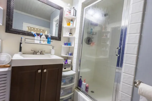 $379,800 | 3463 East Kerckhoff Avenue, Fresno, CA 93702