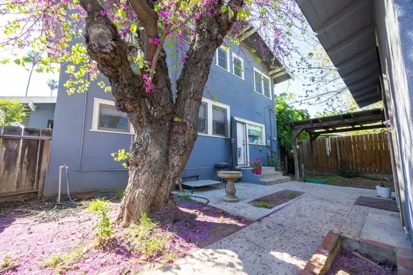 $379,800 | 3463 East Kerckhoff Avenue, Fresno, CA 93702