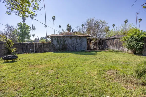 $379,800 | 3463 East Kerckhoff Avenue, Fresno, CA 93702