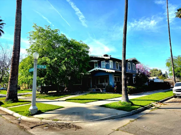 $379,800 | 3463 East Kerckhoff Avenue, Fresno, CA 93702