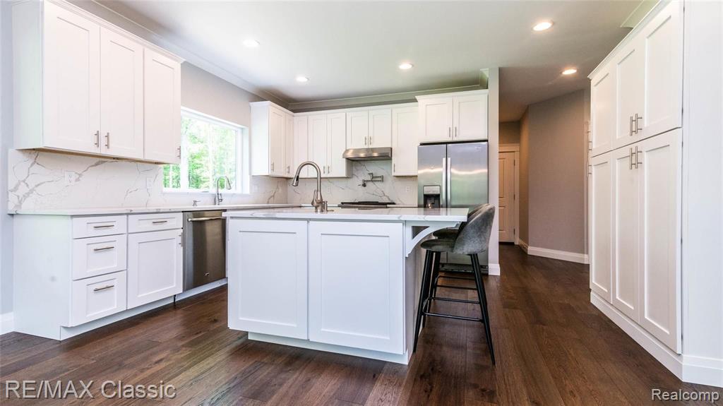 24084 Karr Road Belleville, MI 48111 - Photo 35 of 94