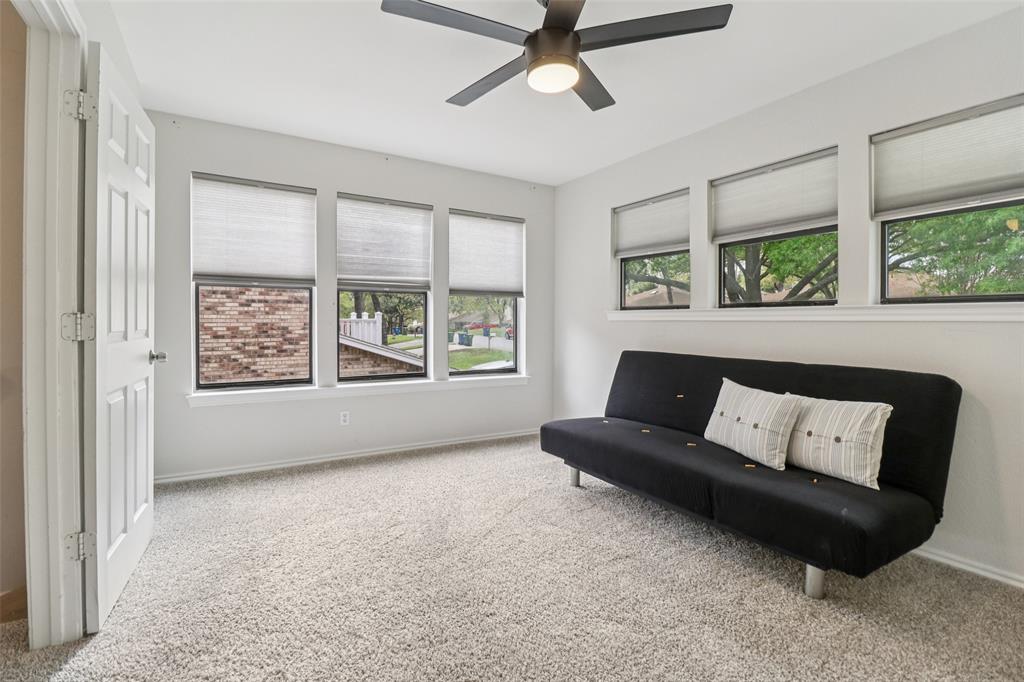 1428 Hampton Road Grapevine, TX 76051 - Photo 25 of 36