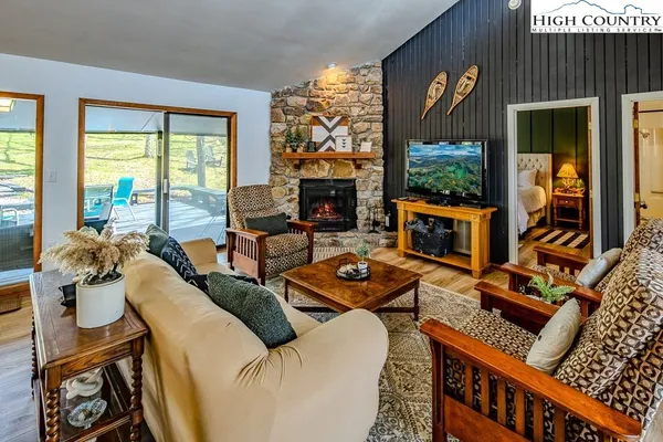 $549,990 | 489 St Andrews Road, Beech Mountain, NC 28604