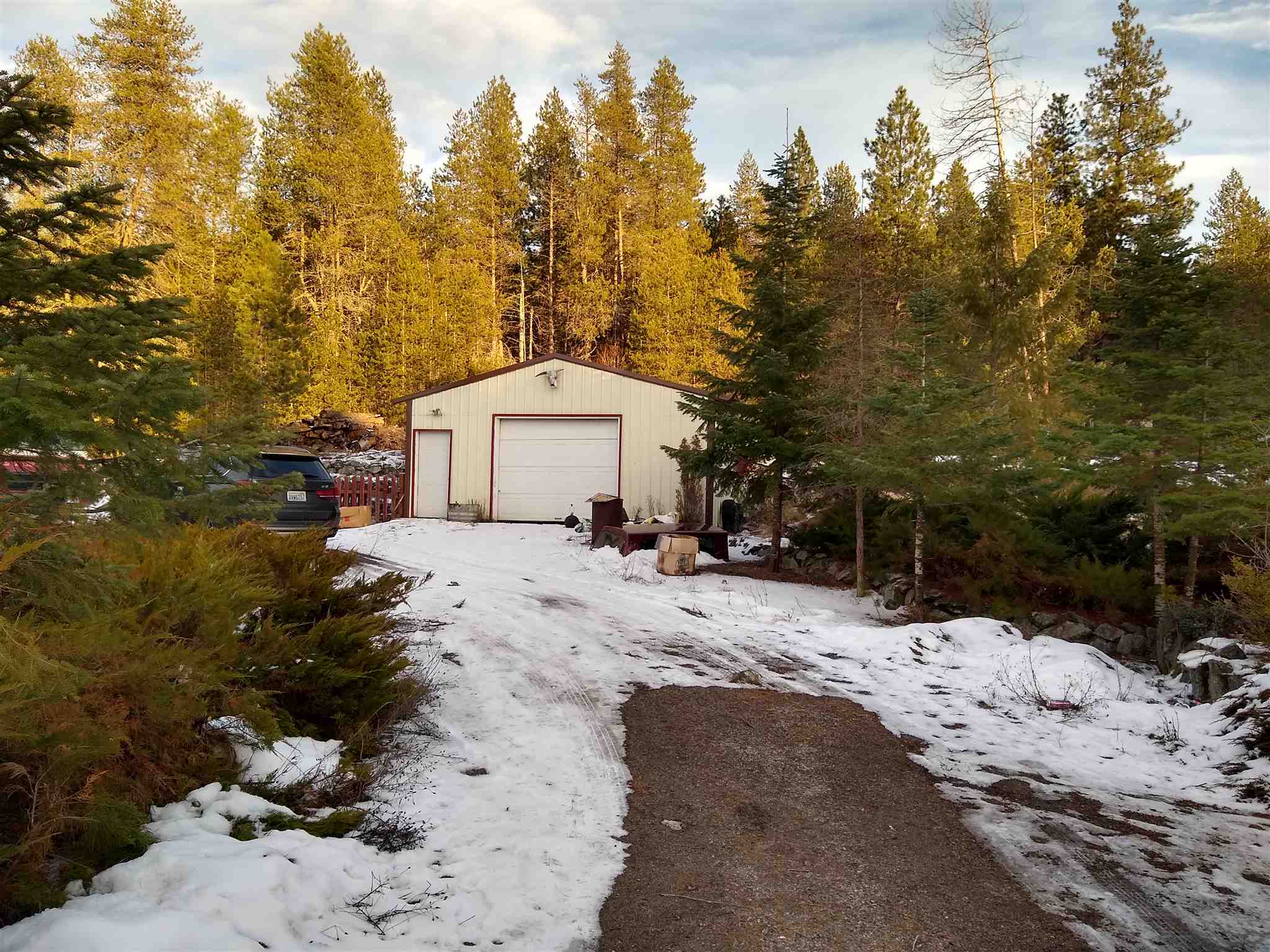 377 Spring Valley Road Newport, WA 99156 - Photo 3 of 14 Gallery Image 3