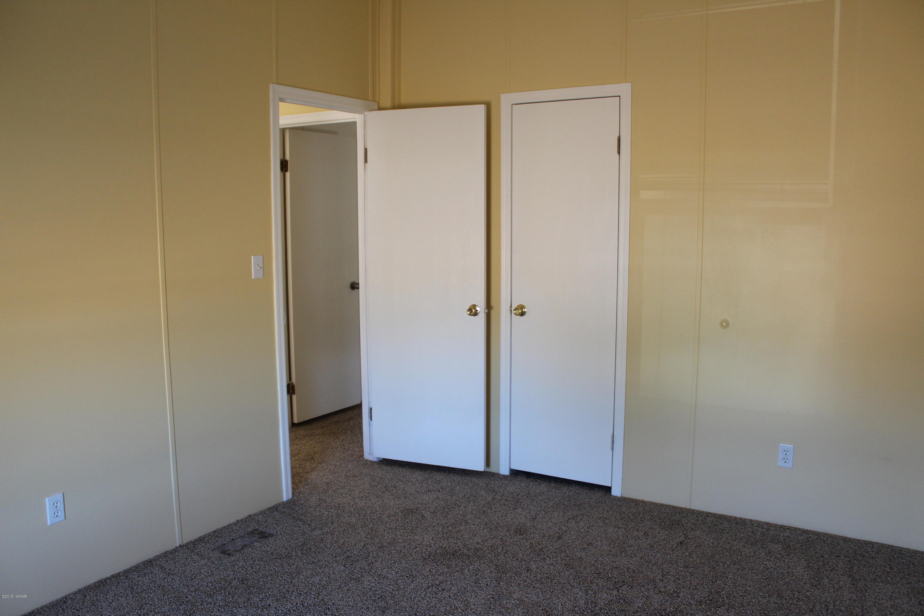 4714 Valley Road Snowflake, AZ 85937 - Photo 16 of 27 a view of an empty room