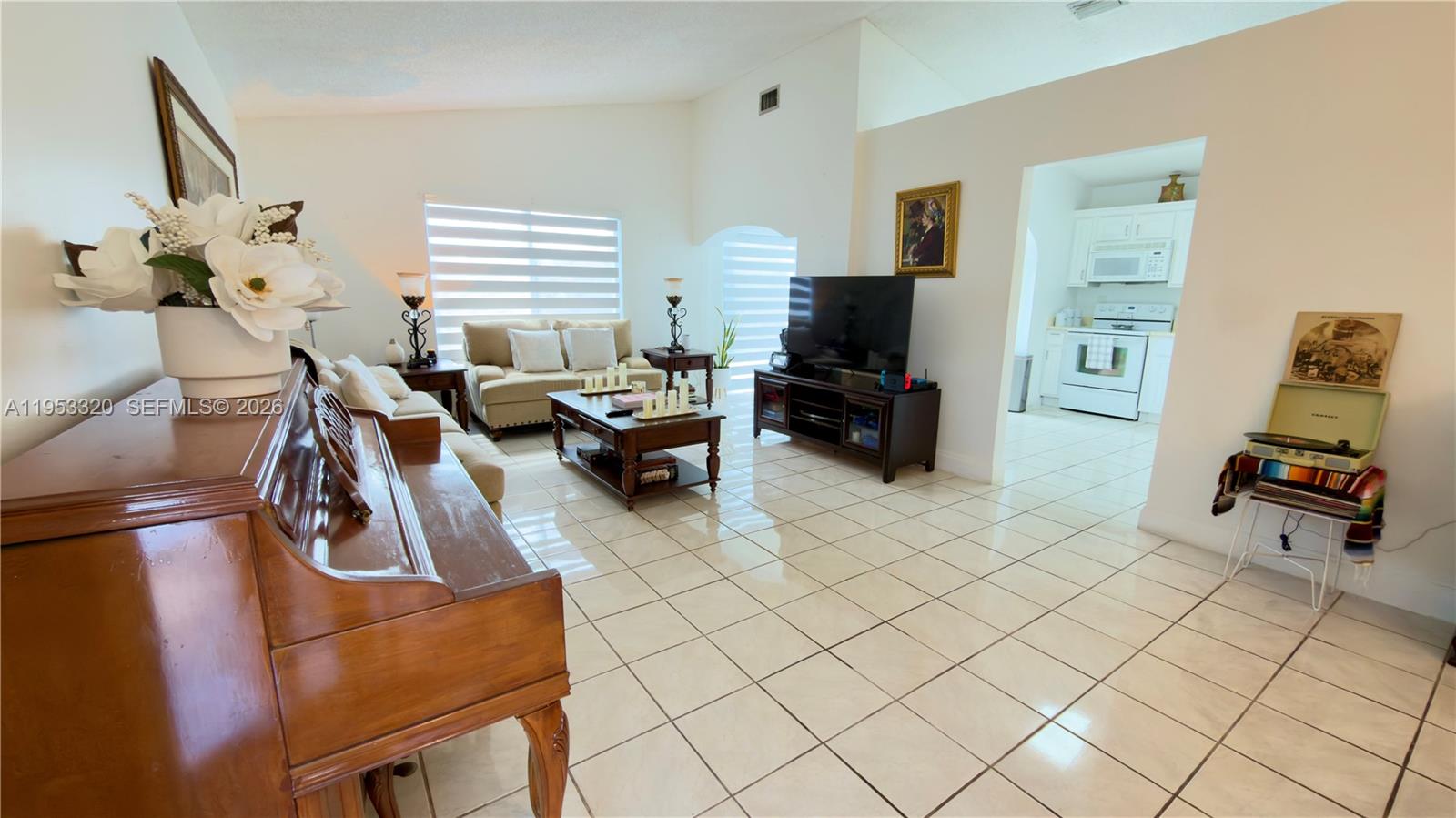 7220 Southwest 149th Court Miami, FL 33193 - Photo 6 of 36