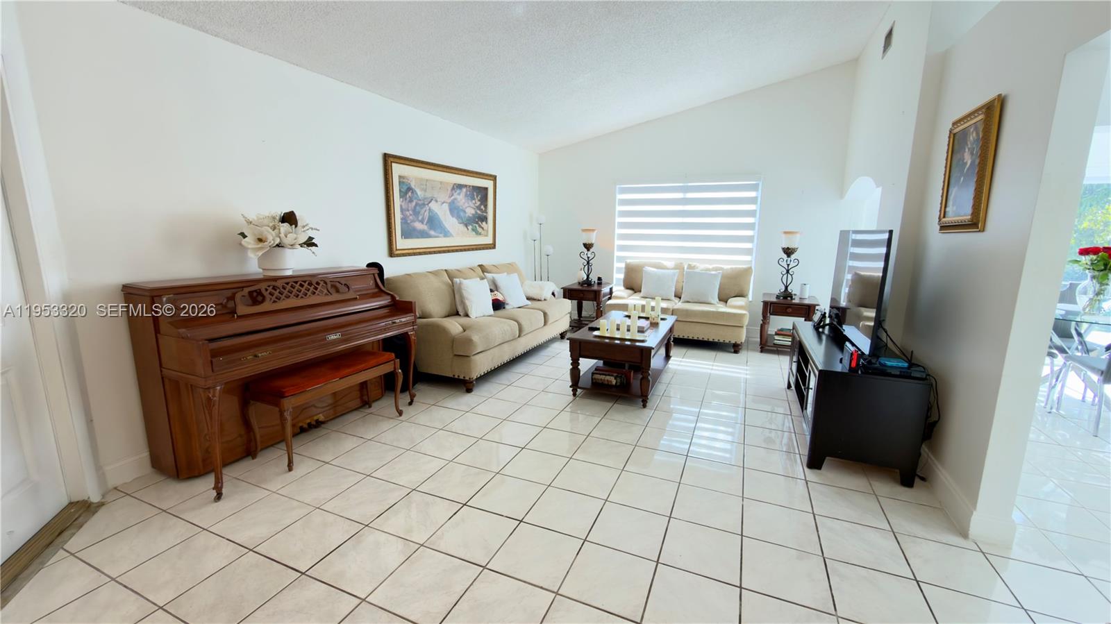 7220 Southwest 149th Court Miami, FL 33193 - Photo 8 of 36