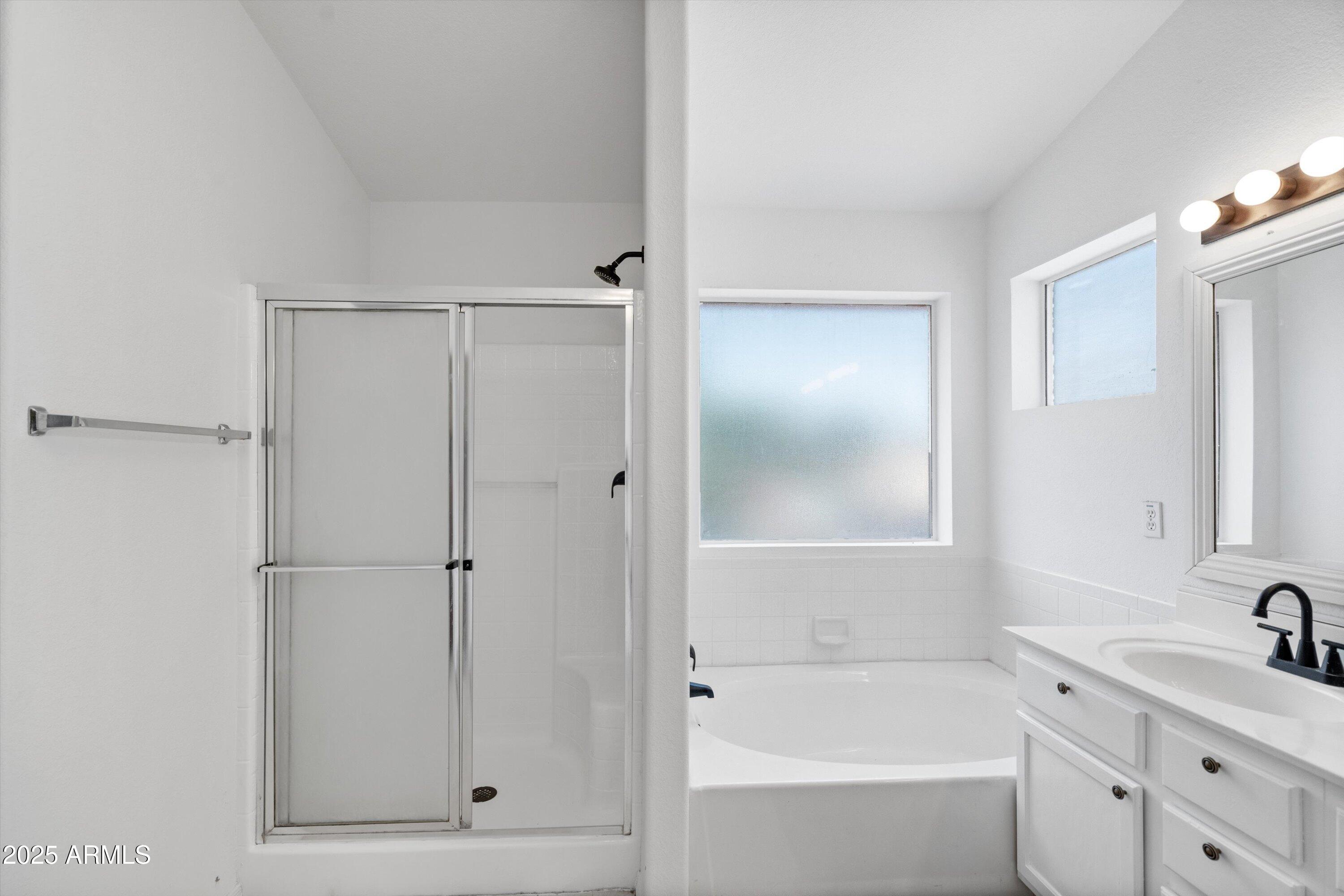 1203 West Escuda Road Phoenix, AZ 85027 - Photo 34 of 63 34-Primary Bathroom