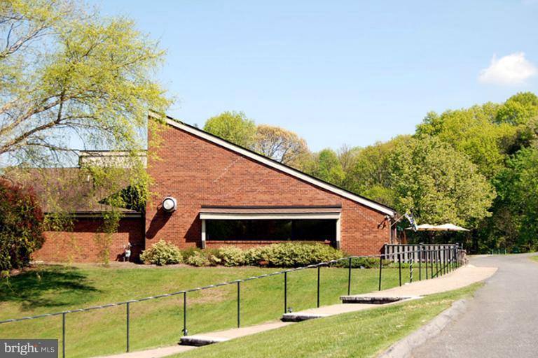 2614 Rigging Drive Annapolis, MD 21401 - Photo 22 of 27 Active Community Center