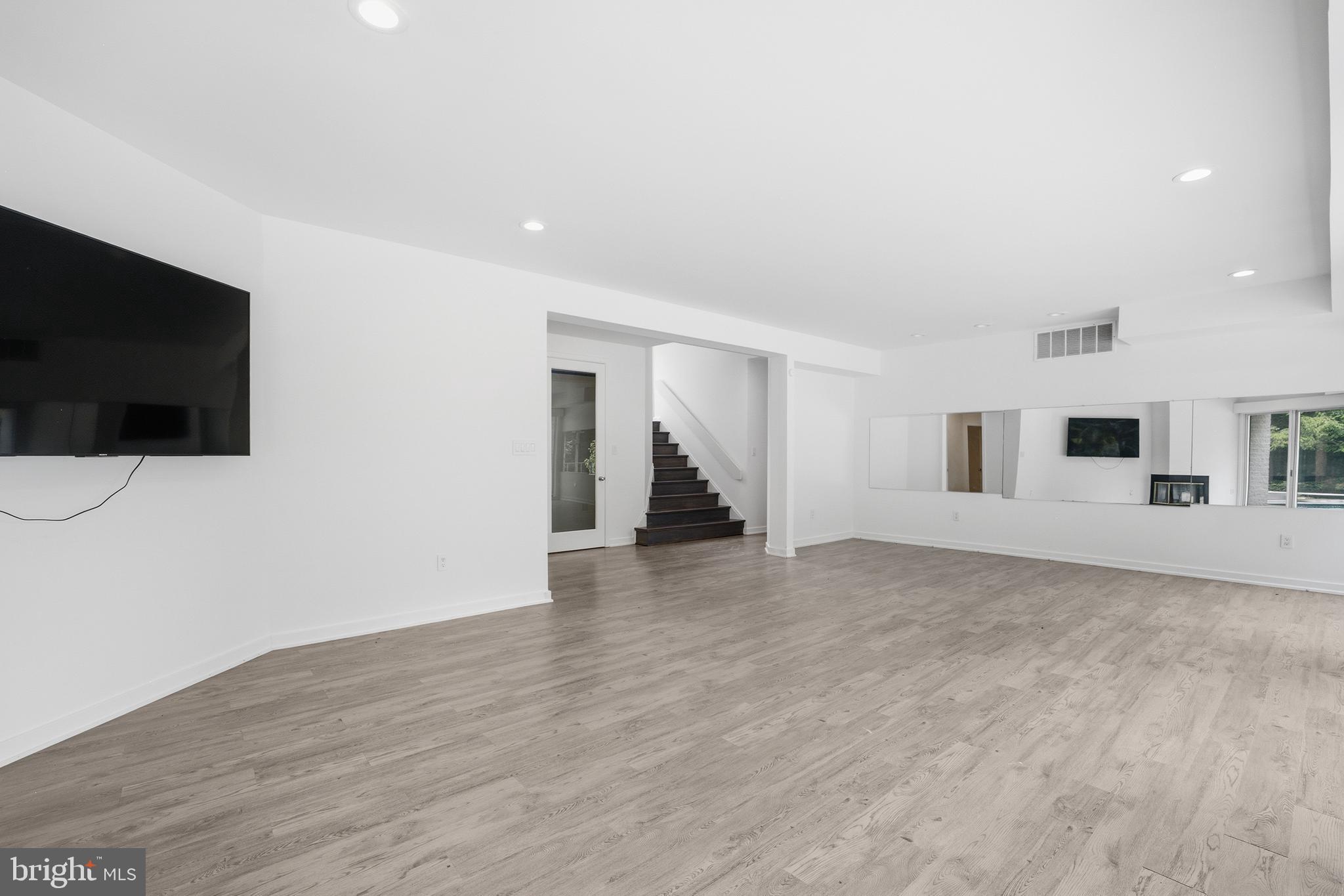 7545 Potomac Fall Road McLean, VA 22102 - Photo 47 of 89