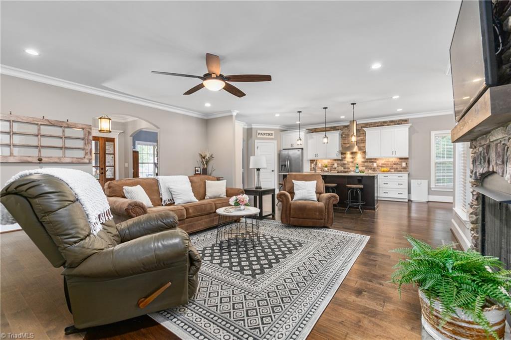 7117 Rae Farms Way Greensboro, NC 27455 - Photo 17 of 50 Gallery Image 17