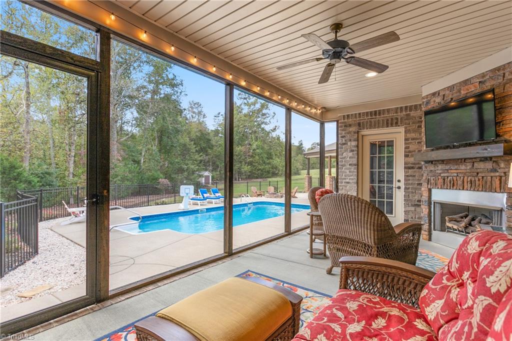 7117 Rae Farms Way Greensboro, NC 27455 - Photo 38 of 50 Gallery Image 38
