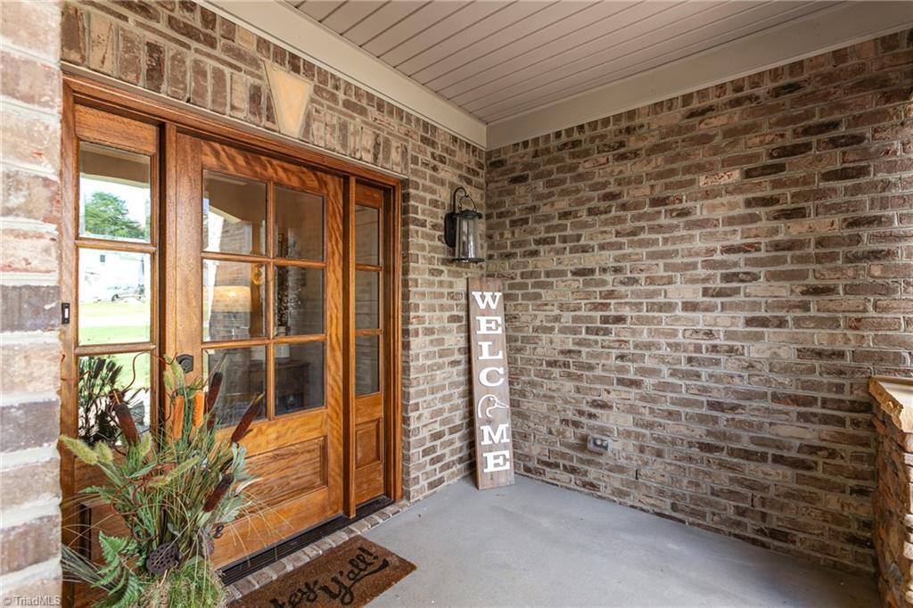 7117 Rae Farms Way Greensboro, NC 27455 - Photo 5 of 50 Gallery Image 5