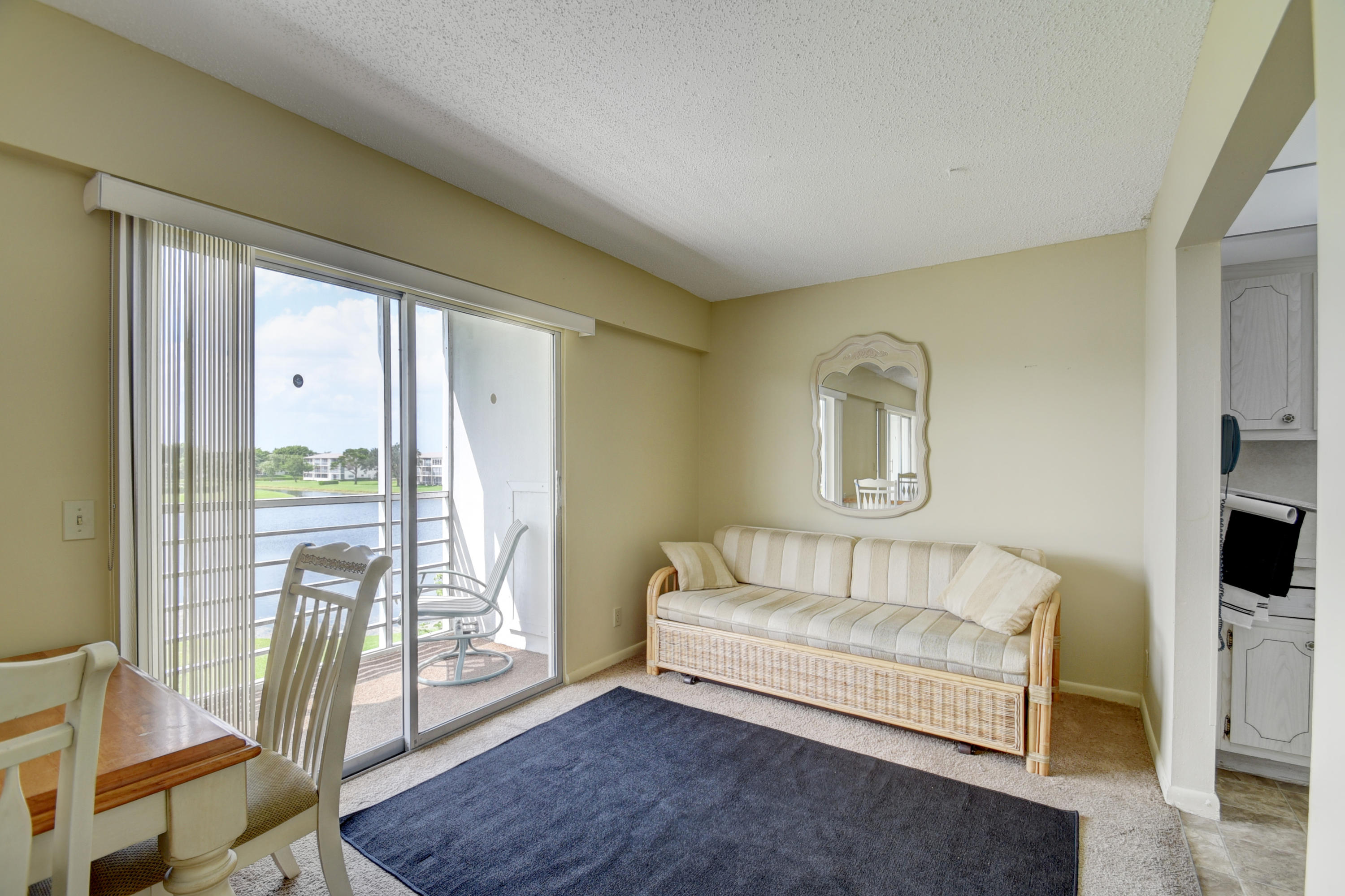 329 Preston F, Unit H Boca Raton, FL 33434 - Photo 12 of 25 08_virtuals1 (8)