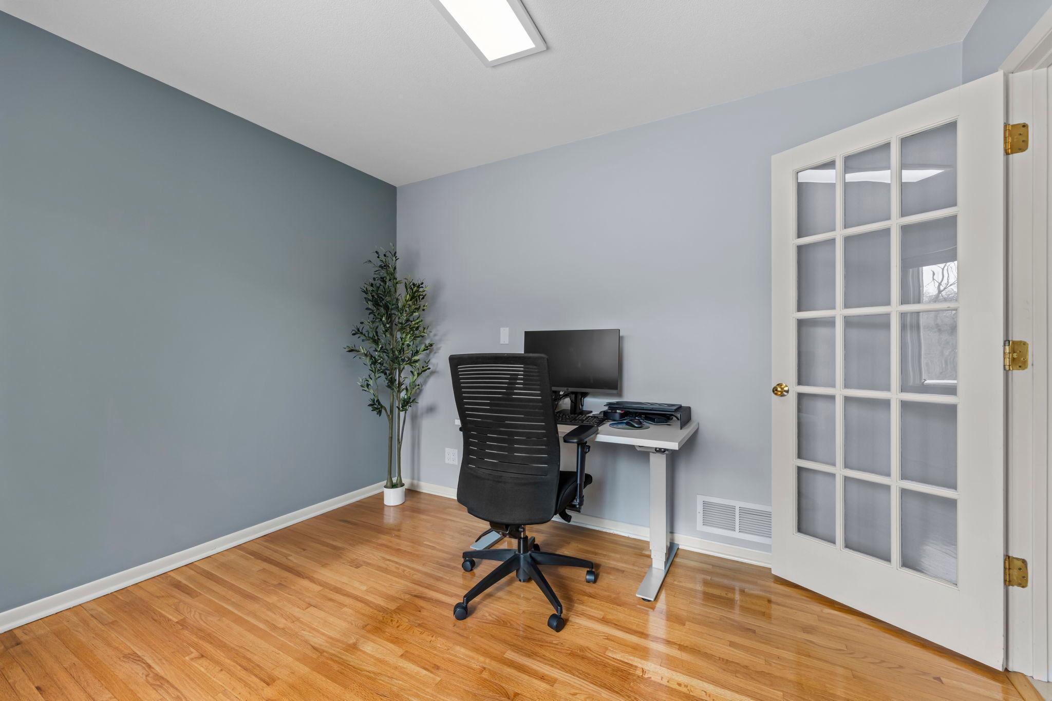 21 North Oaks Road North Oaks, MN 55127 - Photo 12 of 62