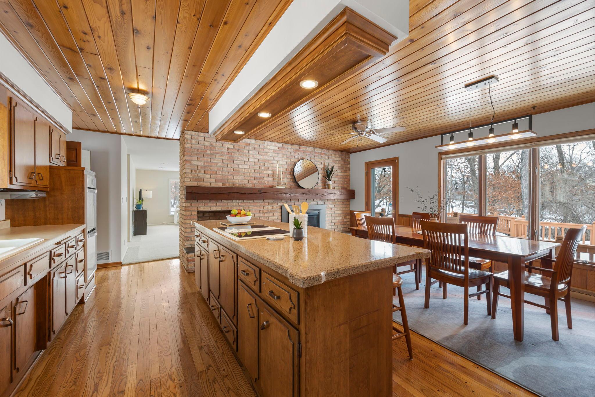 21 North Oaks Road North Oaks, MN 55127 - Photo 28 of 62