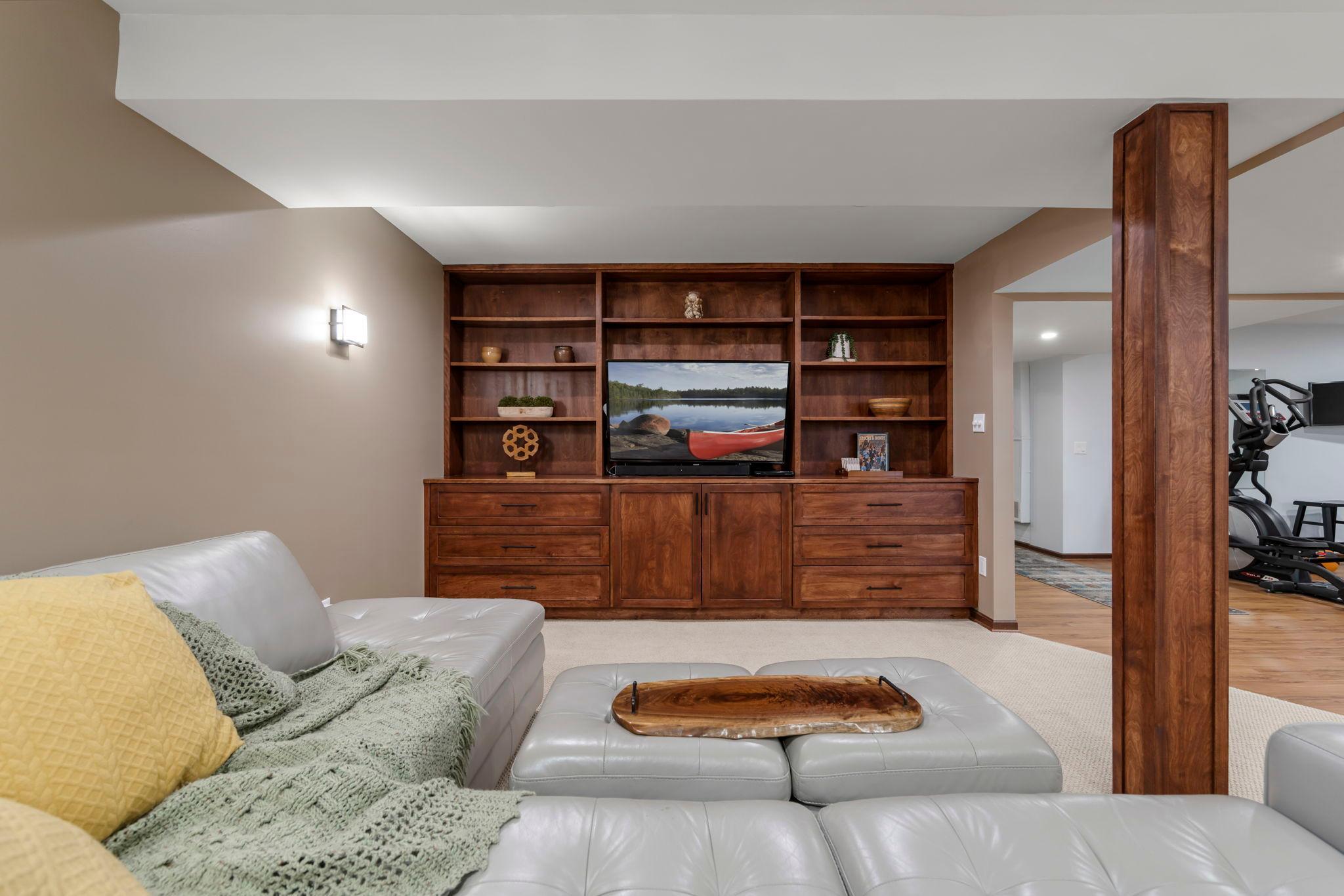 21 North Oaks Road North Oaks, MN 55127 - Photo 41 of 62