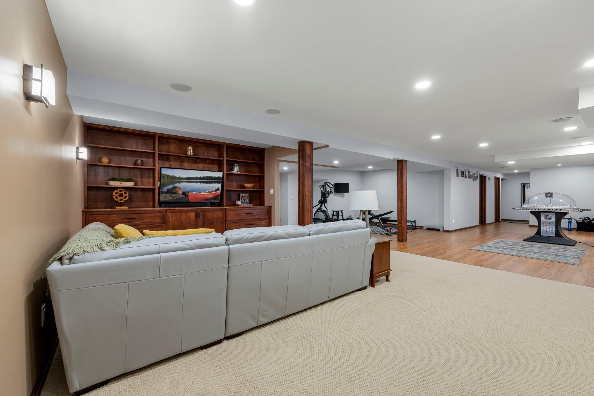 21 North Oaks Road North Oaks, MN 55127 - Photo 43 of 62