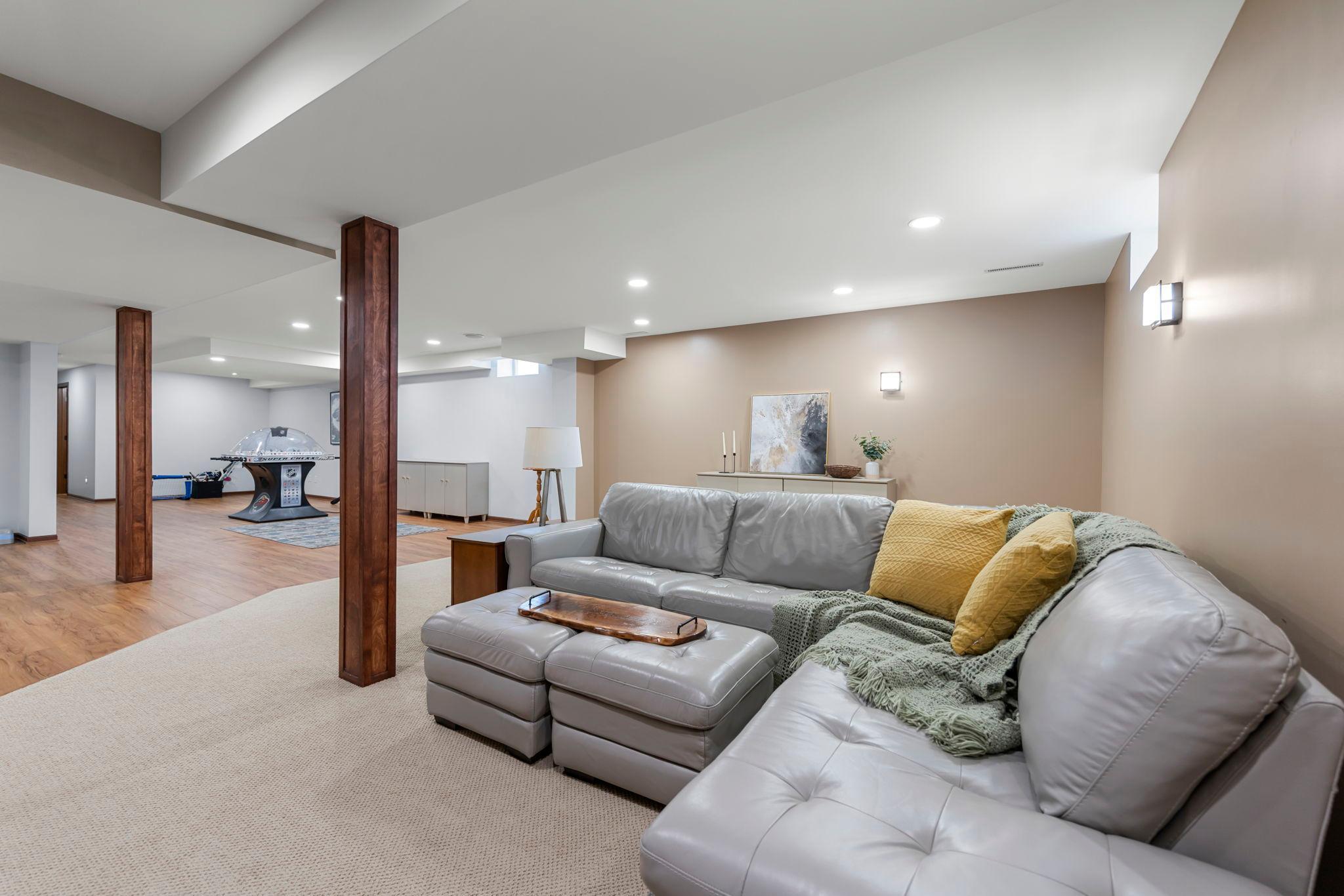 21 North Oaks Road North Oaks, MN 55127 - Photo 44 of 62