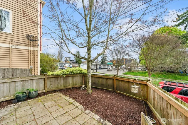 $3,350 | 8403 8th Avenue Northwest, Unit B, Seattle, WA 98117
