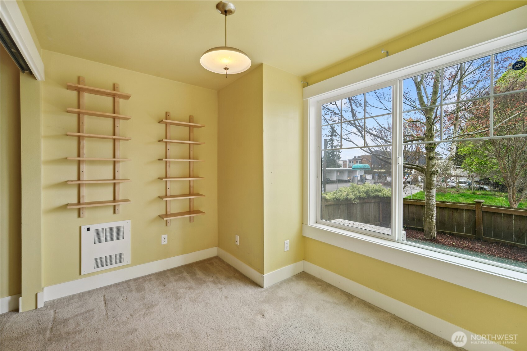 8403 8th Avenue Northwest, Unit B Seattle, WA 98117 - Photo 3 of 16