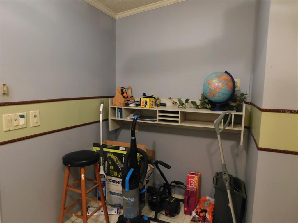 1001 Starkey Road, Unit 395 Largo, FL 33771 - Photo 35 of 56