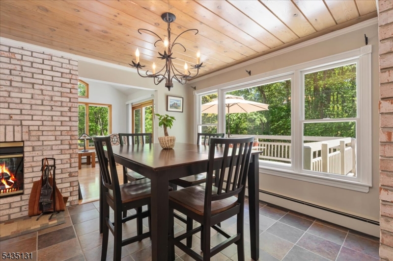 18 Stiles Road Warren, NJ 07059 - Photo 7 of 36