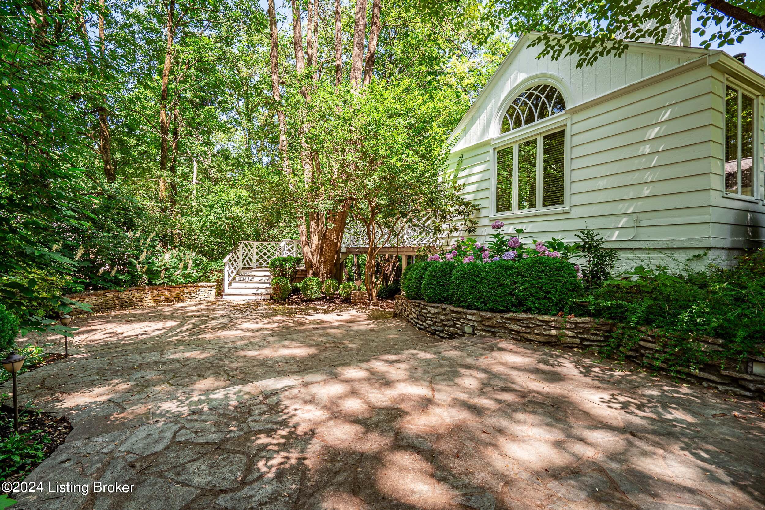 577 Upland Road Louisville, KY 40206 - Photo 47 of 56 577 Upland Rd-6