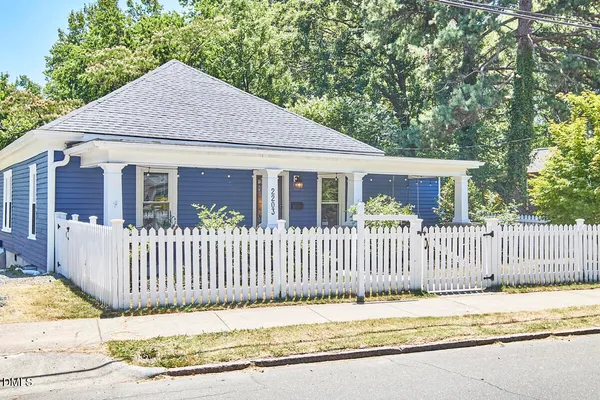 $589,900 | 2203 Chapel Hill Road, Durham, NC 27707