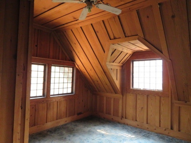 911 Carville Loop Trinity Center, CA 96091 - Photo 7 of 12 Gallery Image 7
