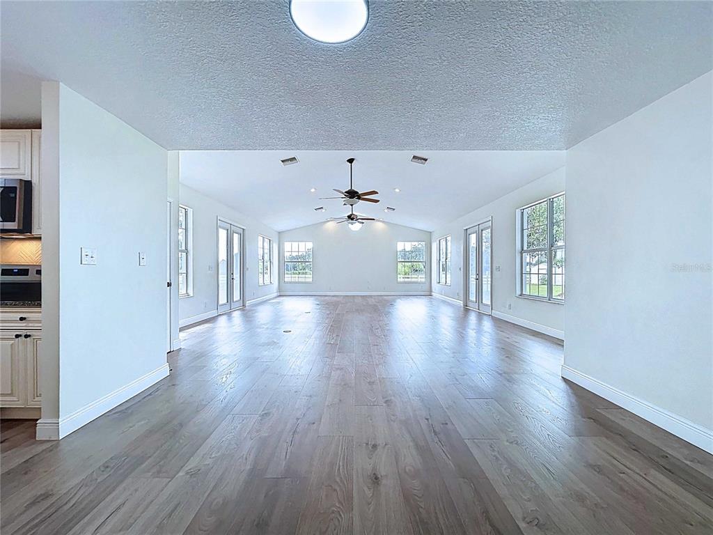 5007 Booth Road Plant City, FL 33565 - Photo 17 of 62 Gallery Image 17