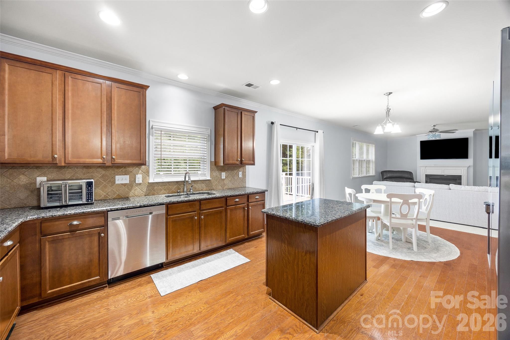 5093 Gladiola Way Tega Cay, SC 29708 - Photo 11 of 44