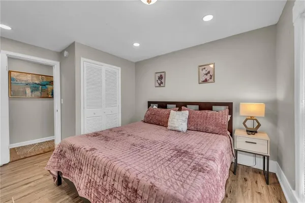 $475,000 | 2745 Holmes Street, Kansas City, MO 64109