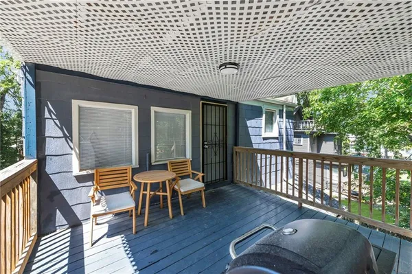 $475,000 | 2745 Holmes Street, Kansas City, MO 64109