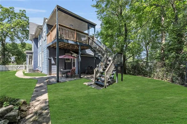 $475,000 | 2745 Holmes Street, Kansas City, MO 64109