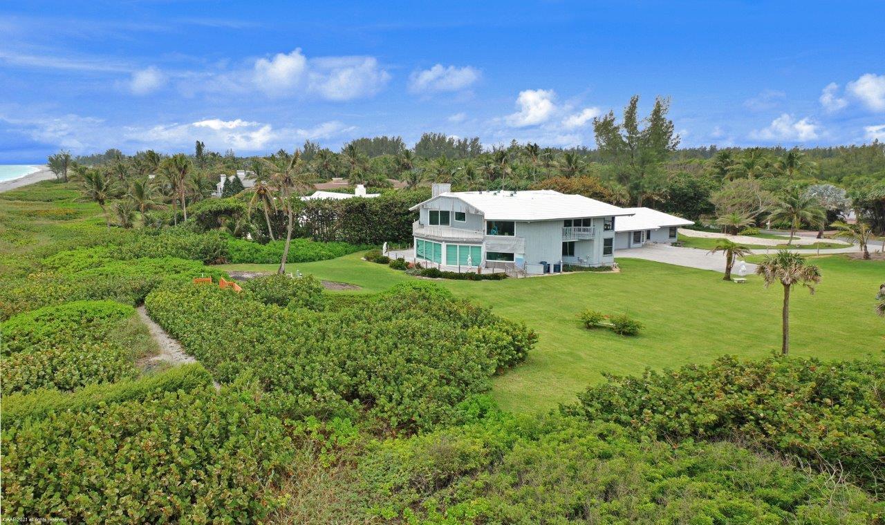 45 North Beach Road Hobe Sound, FL 33455 - Photo 10 of 38 011