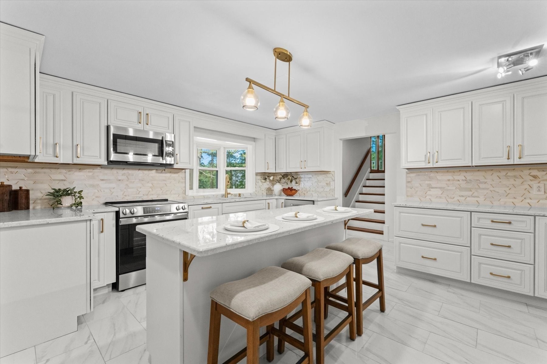 90 Deacon Haynes Road Concord, MA 01742 - Photo 9 of 42 Gallery Image 9