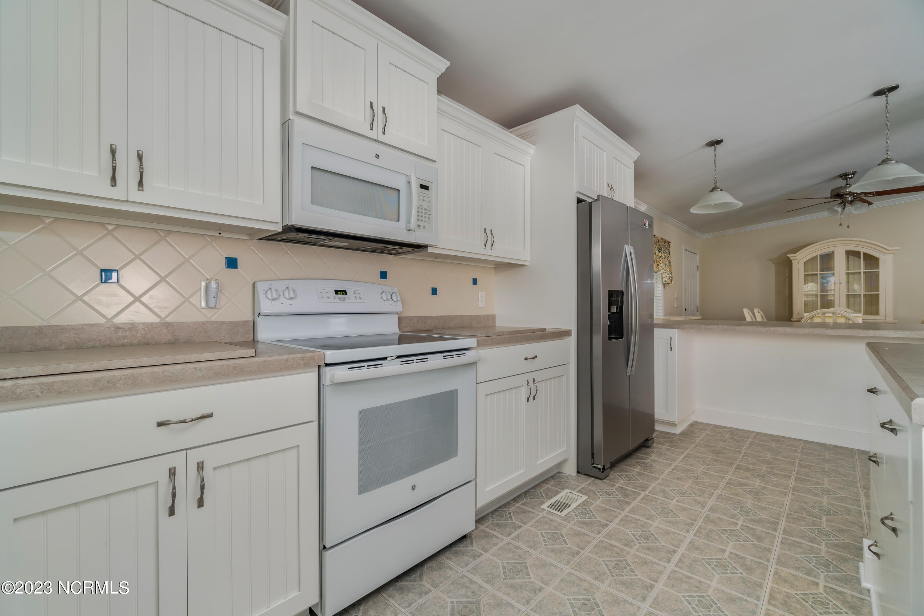 5743 Neuse Road Grantsboro, NC 28529 - Photo 17 of 28 Chill Photo_-49