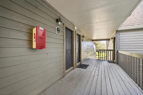 $174,900 | 2500 Winding Creek Boulevard, Unit B201, Clearwater, FL 33761