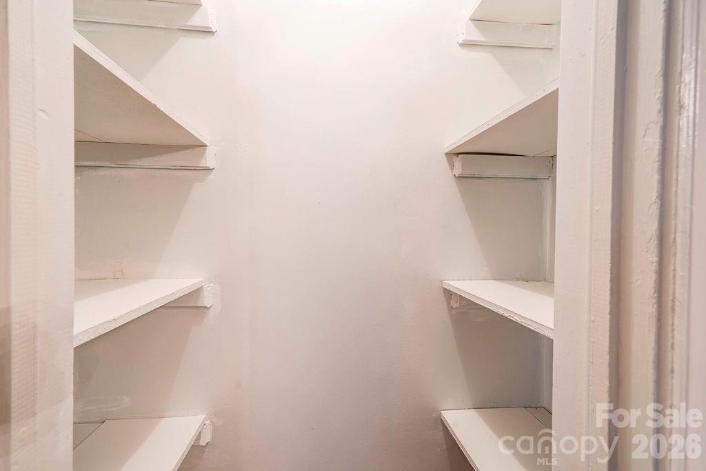 714 Linwood Road Kings Mountain, NC 28086 - Photo 11 of 26 a bathroom with a toilet and a sink