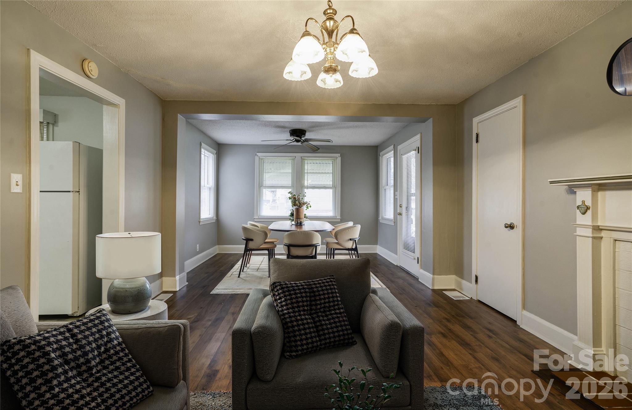 714 Linwood Road Kings Mountain, NC 28086 - Photo 4 of 26 a view of a livingroom with furniture and window
