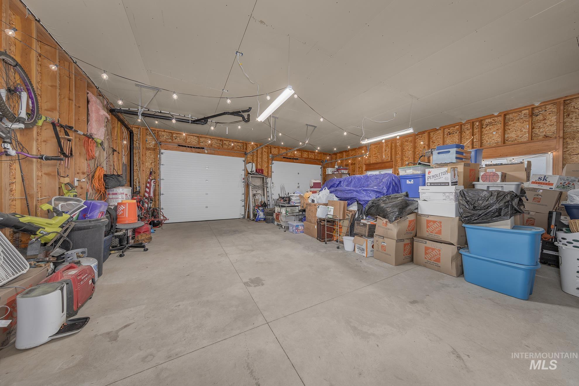 890 Jenkins Creek Road Weiser, ID 83672 - Photo 30 of 45 View of garage