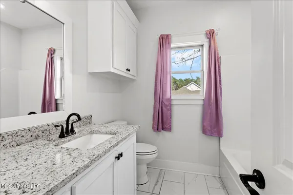 $350,000 | 168 North Bryant Road, Sumrall, MS 39482