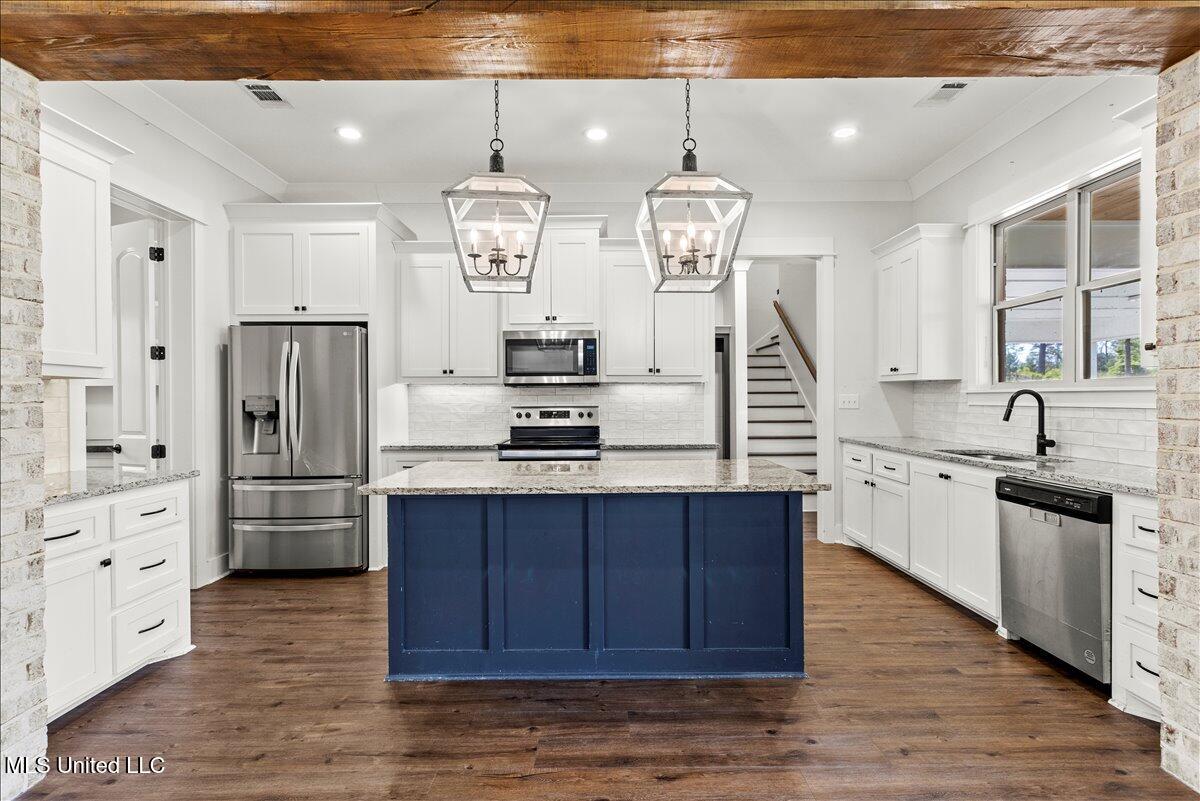 168 North Bryant Road Sumrall, MS 39482 - Photo 3 of 48 13-HJ0A1287