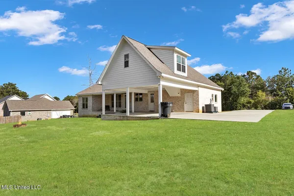 $350,000 | 168 North Bryant Road, Sumrall, MS 39482