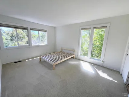 $1,050,000 | 140 Redwood Road, Fairfax, CA 94930