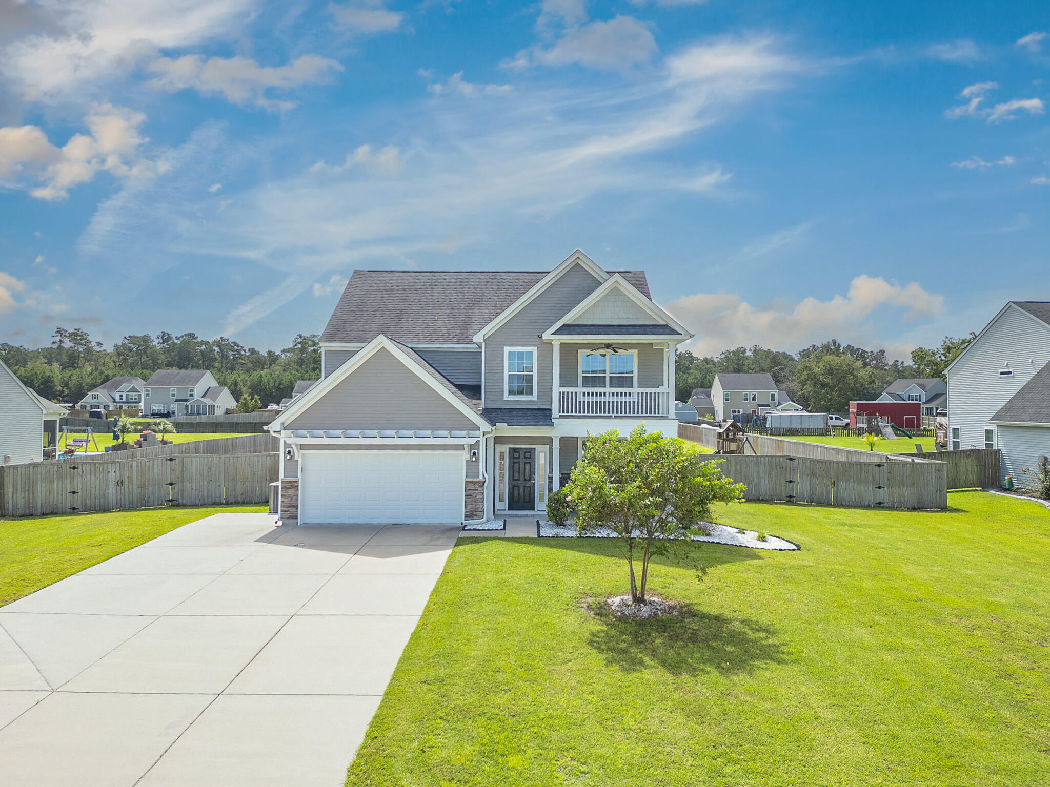 151 Lakelyn Road Moncks Corner, SC 29461 - Photo 3 of 40 1-2