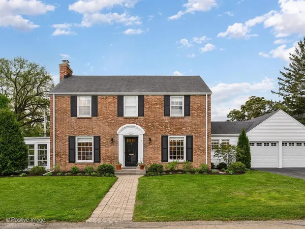 $1,217,500 | 406 Kelling Lane, Glencoe, IL 60022