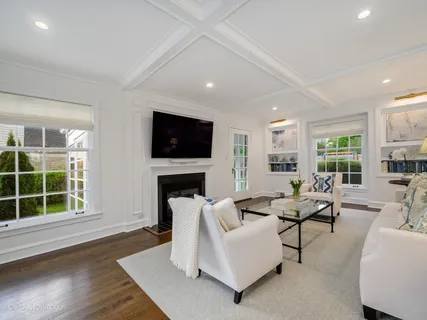 $925,000 | 406 Kelling Lane, Glencoe, IL 60022