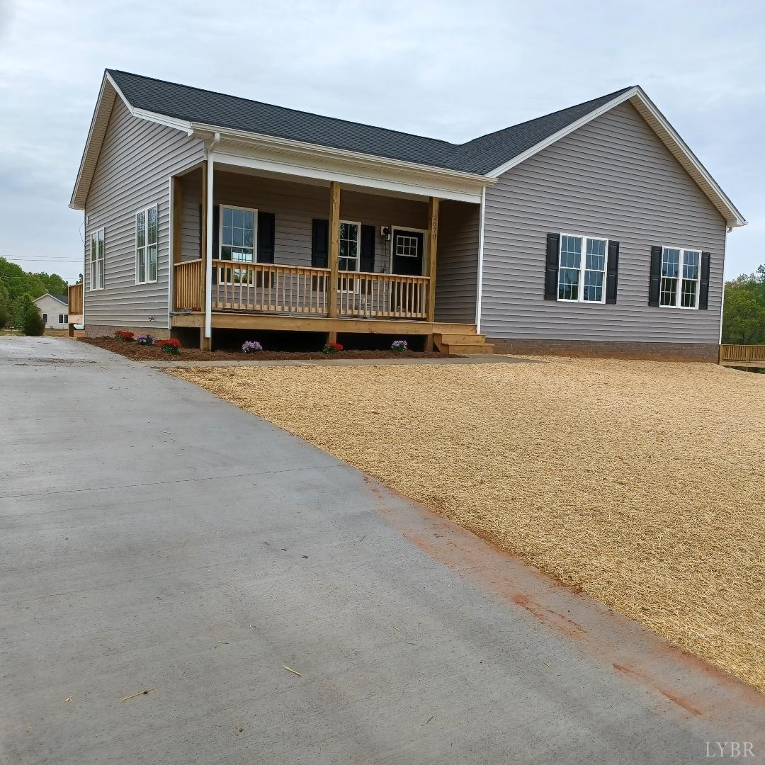 2670 Centerville Road Bedford, VA 24523 - Photo 5 of 27 Gallery Image 5